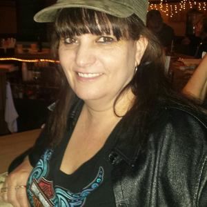 Meet your Posher, Twila