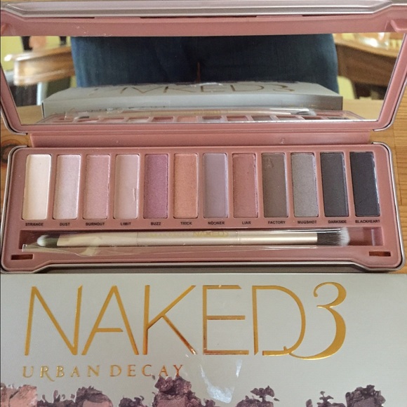Naked 3 Makeup Palette