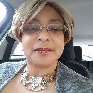 Meet your Posher, Windy