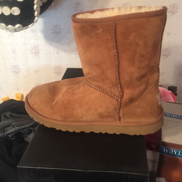 UGGs