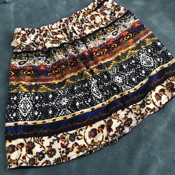 Rusty tribal print skirt - Picture 1 of 3