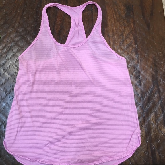 Lulu workout top