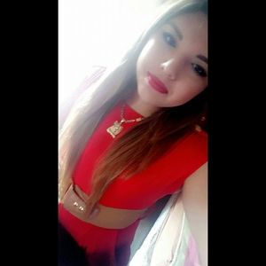 Meet your Posher, Isabel