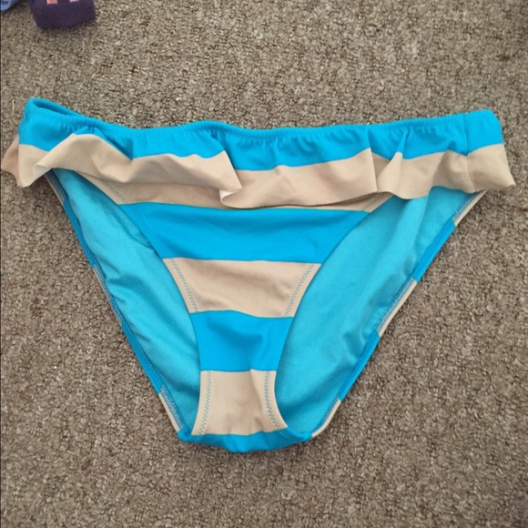 Victoria's Secret bottoms - size medium