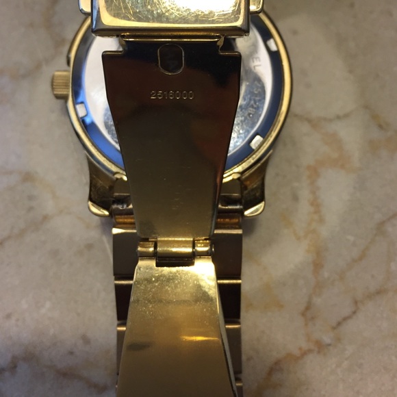 Michael Kors authentic gold watch - Picture 3 of 4
