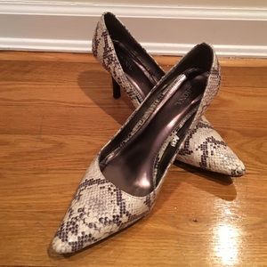 Snake print 2.5-3 inch heels