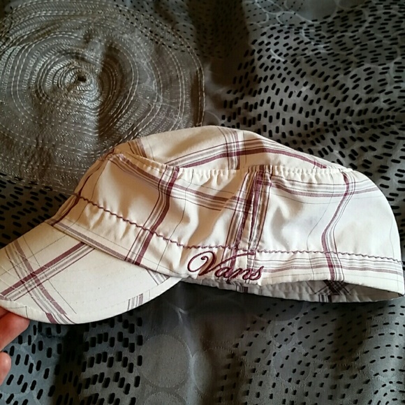 Military style hat