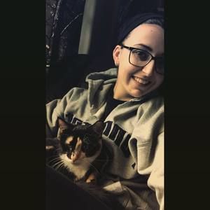 Meet your Posher, Mackenzie