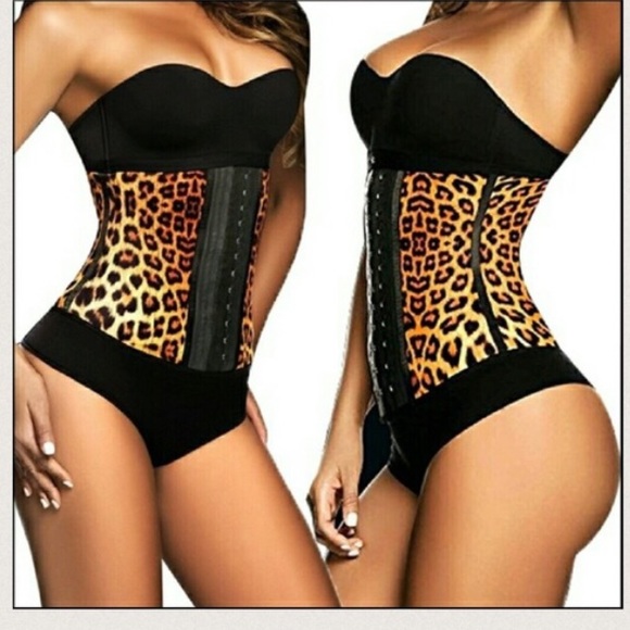 Other - ANIMAL PRINT 9 steel boning latex waist trainer