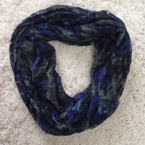 Silence + Noise Infinity Scarf