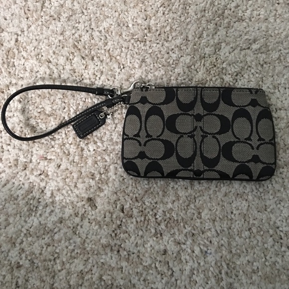 Small Coach Wristlet