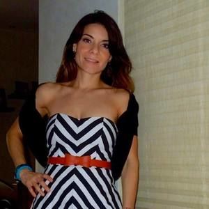 Meet your Posher, Amira