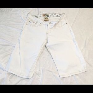 YMI White Denim Bermuda Shorts 7