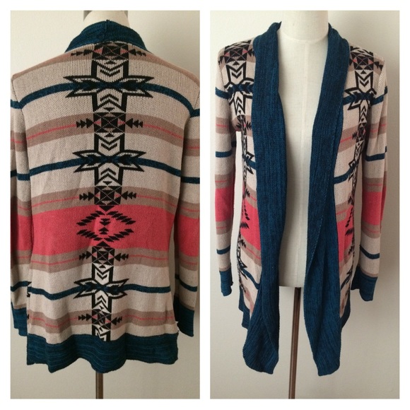 Belldini Beautiful Tribal Cardigan