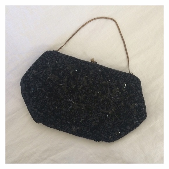 ❗️LAST CHANCE❗️Vintage Beaded Black Clutch Purse