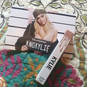 "SO CUTE" Kylie cosmetics gloss