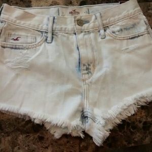 Hollister shorts!!