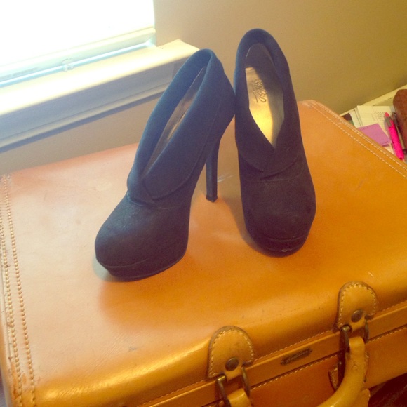 Black suede heel booties