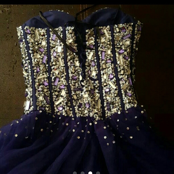 Royal purple formal prom/homecoming dress - Picture 2 of 3