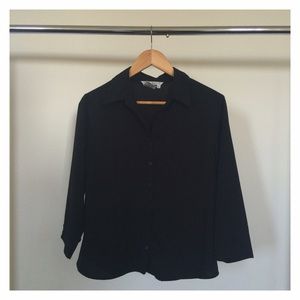 ❗️LAST CHANCE❗️Vintage Blouse w/ Stripes