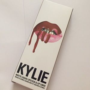 Kylie Lip Kit