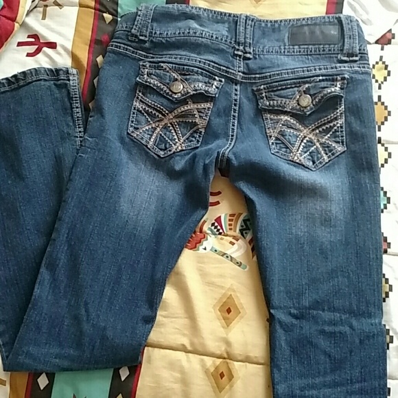 Twenty-one black jeans