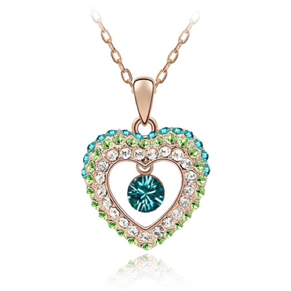 Crystal jewelry pendant