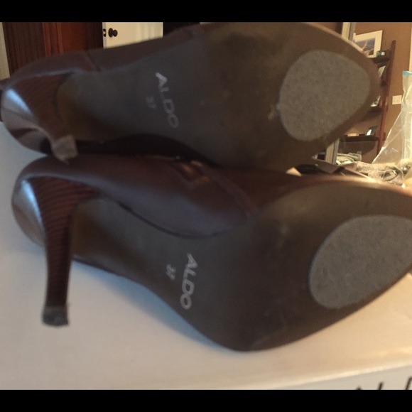 Boots - Picture 2 of 4
