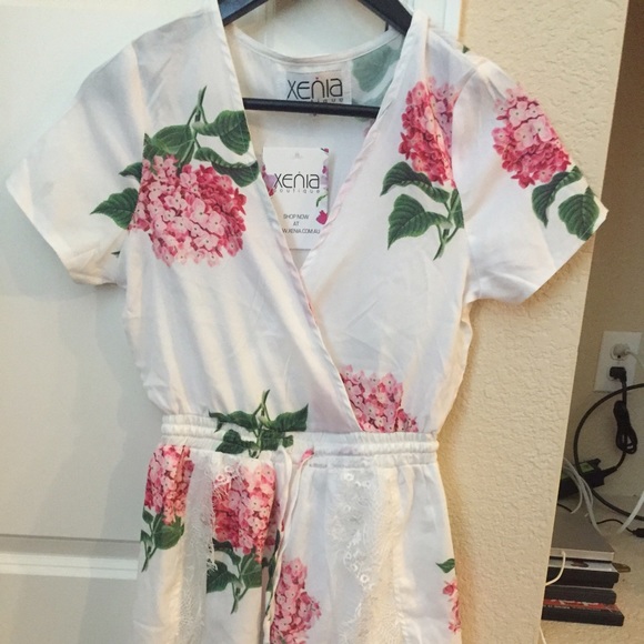 Floral and eyelash lace romper