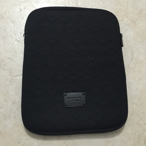 Michael kors case for ipad 10"