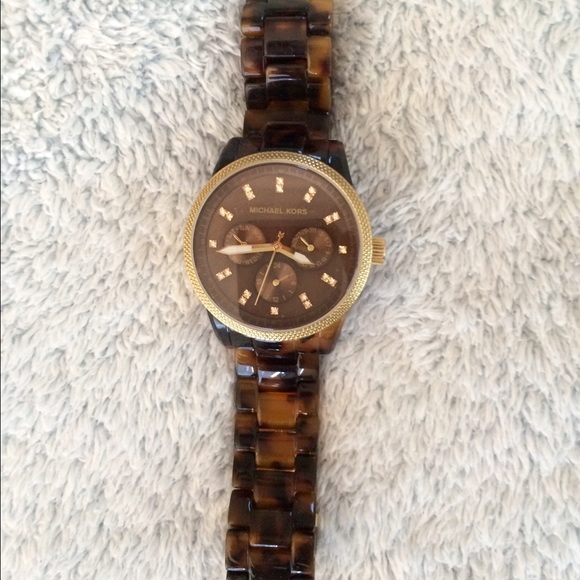 Michael Kors Tortoise Shell Watch - Picture 2 of 4