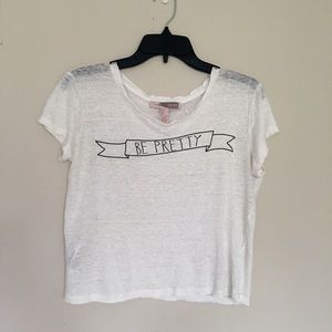Graphic semi Crop Tee NWOT