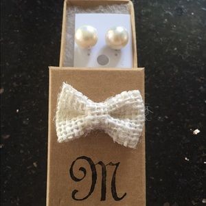 Cultured pearl stud earrings, personalized box.