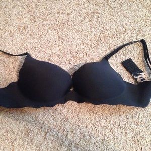 Victoria's Secret Secret Embrace Bra