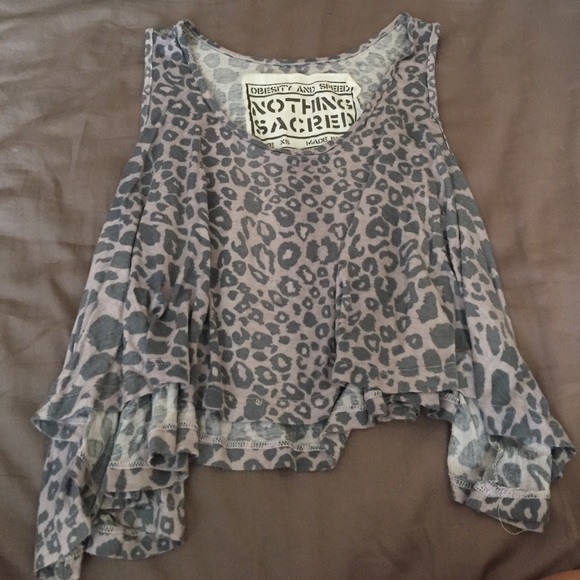 Urban outfitters light purple leopard cheeta crop