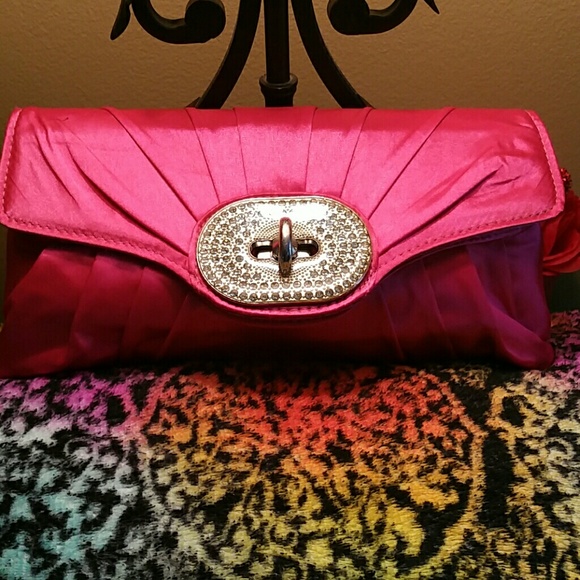 Pretty in Pink Bling-out Silky purse /cross body. - Picture 1 of 4