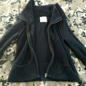 American Eagle knitted sweater