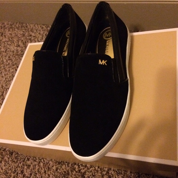 Brand new Michael kors slip on