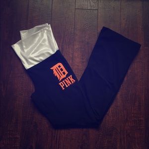 Victoria's Secret Detroit Tigers yoga pants