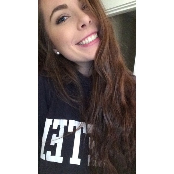 Meet your Posher, Gracie