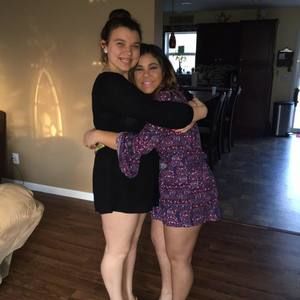 Meet your Posher, Alesha