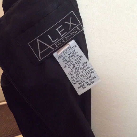 🎉💰SOLD💰🎉 🍁Alex Evenings Dress NWOT🍂 - Picture 4 of 4