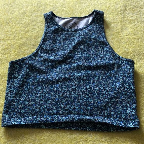 Floral Dark blue crop top!