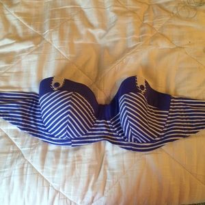 Strapless swimsuit top. Perfect condition. 32 DD