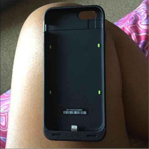 No phone chargeable case