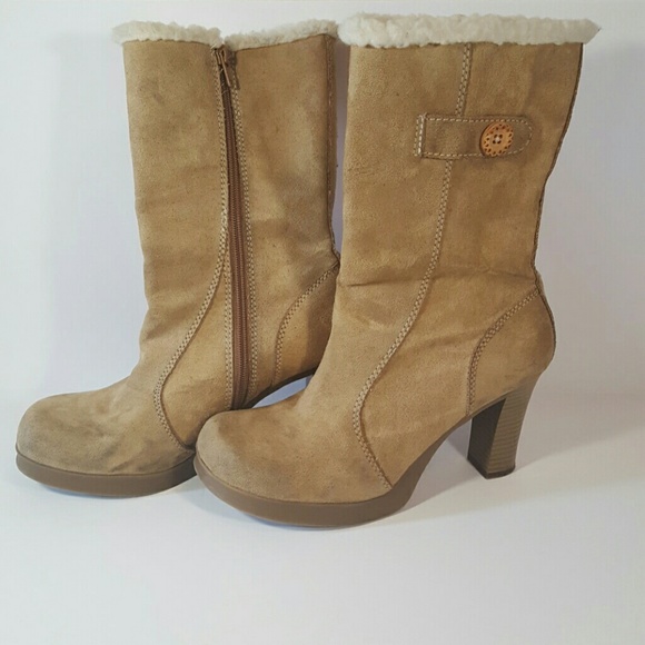 Candie's Shoes - Candie's camel suede heeled platform eskimo boots!