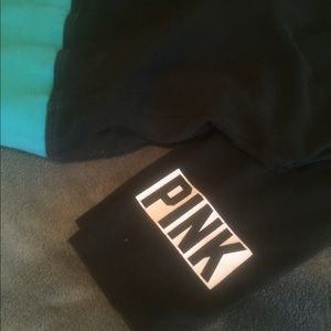 VS Pink Leggings 💞