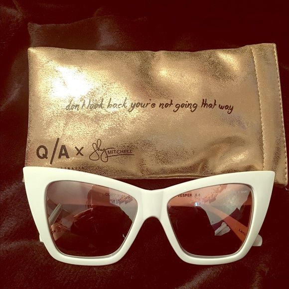 Vesper quay Australia sunglasses 😎