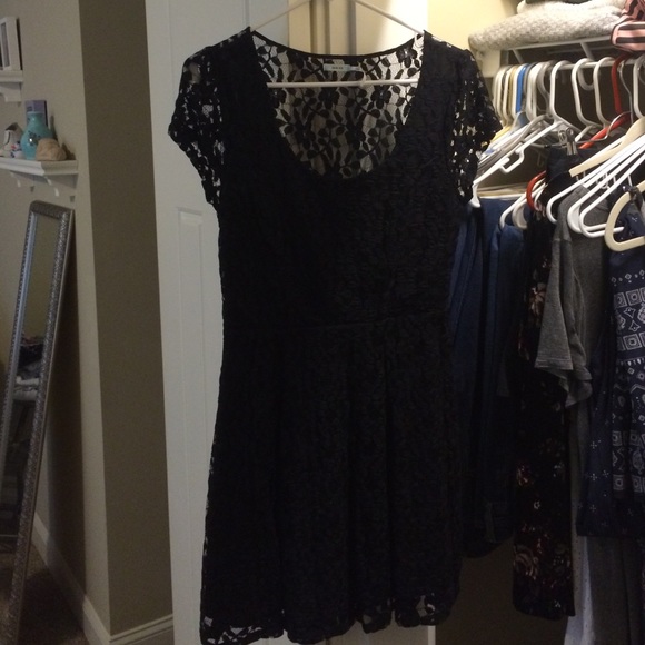 black lace dress