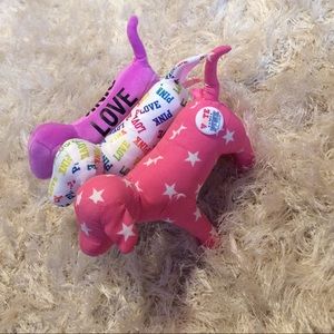 PINK dogs!💕💕💕